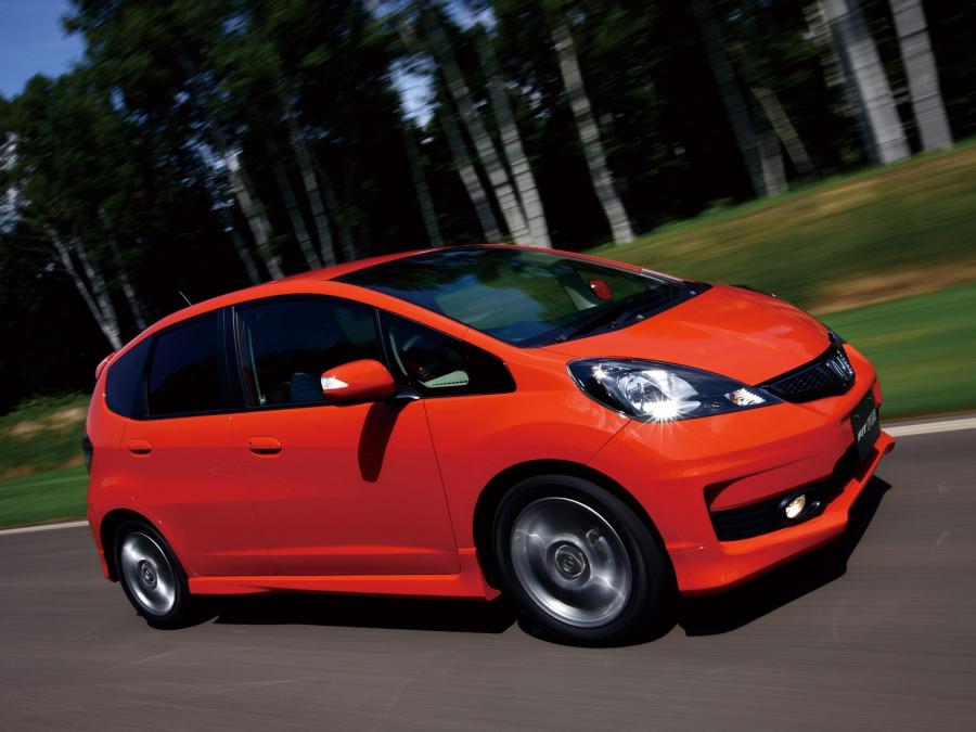  Honda Fit RS 2009 года  (фото 5 из 9)